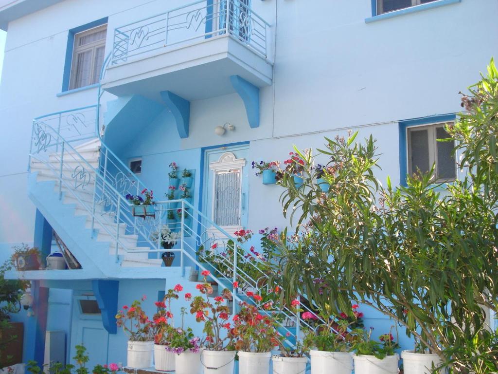Mavi Pension Hotel ไอวาลิค ภายนอก รูปภาพ